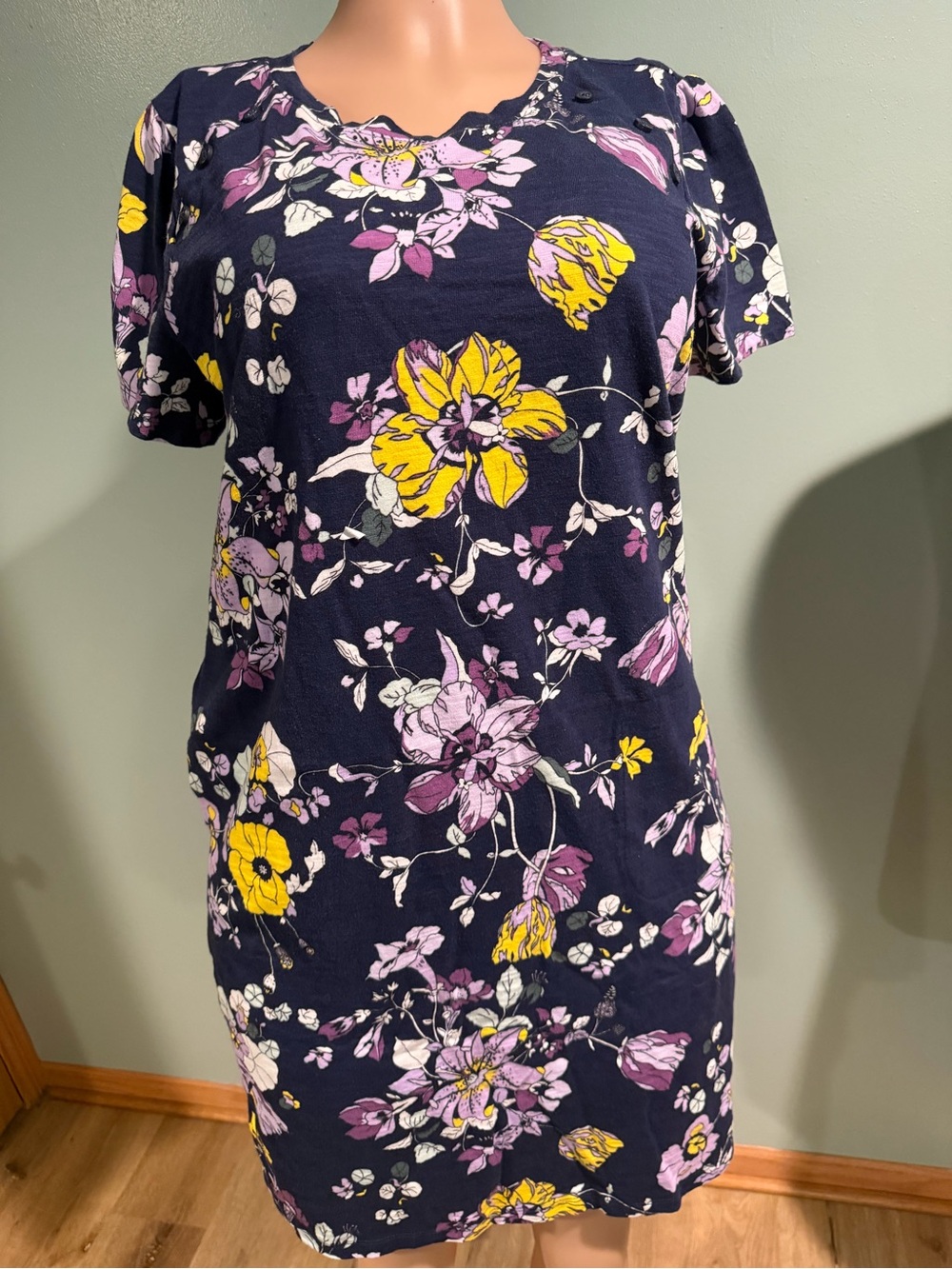 Liz Claiborne Navy Floral Tee with Yellow & Lilac Blooms